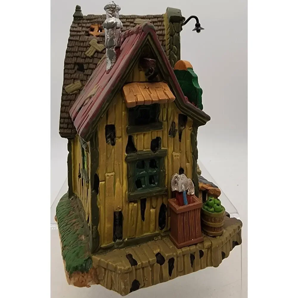 Lemax Spooky Town 2012 CRUMP'S ORGANIC MARKET 25329 LIGHTED HALLOWEEN Building
